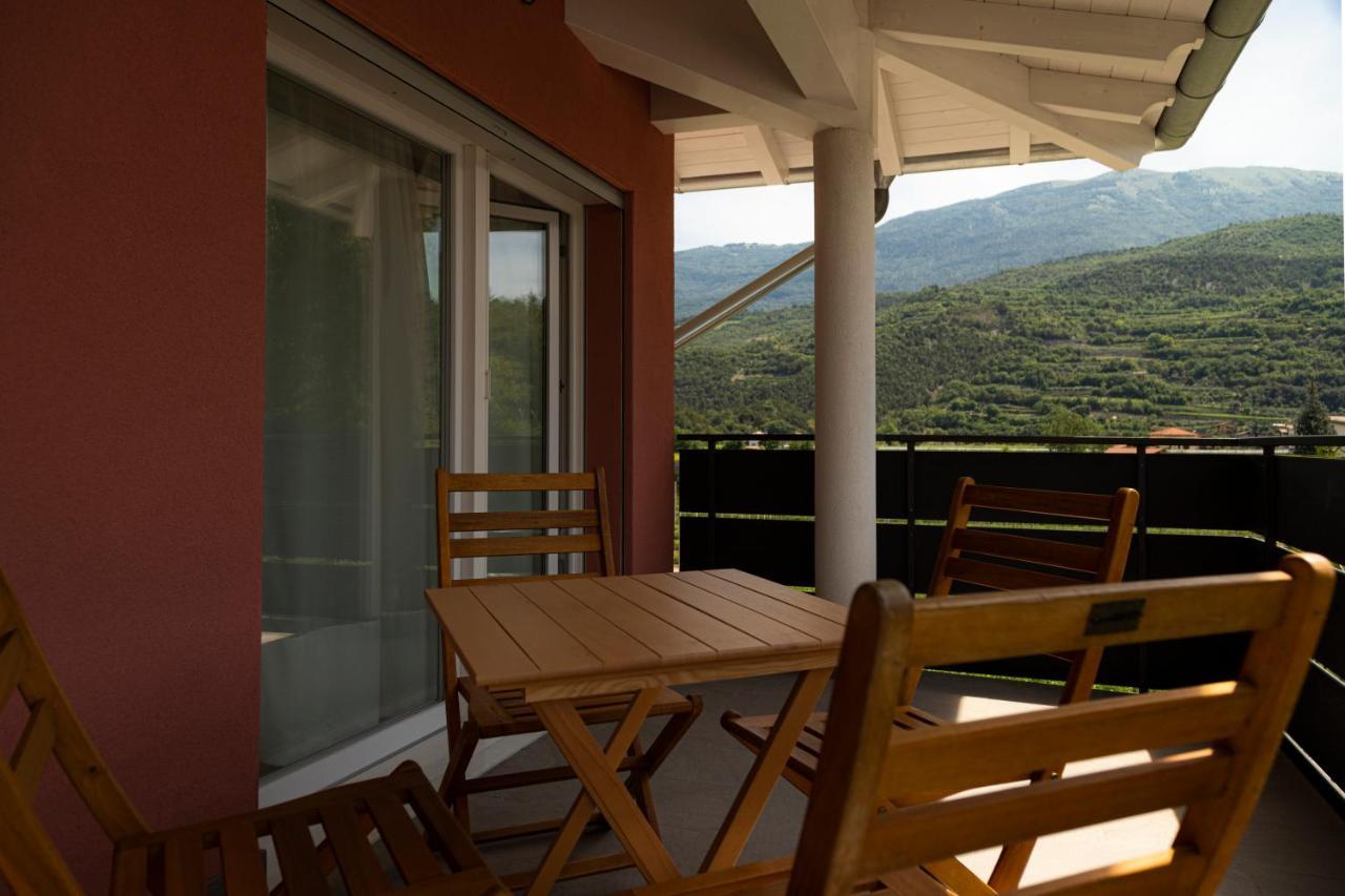 Holiday Apartments Giulia - Green Pietramurata Dış mekan fotoğraf